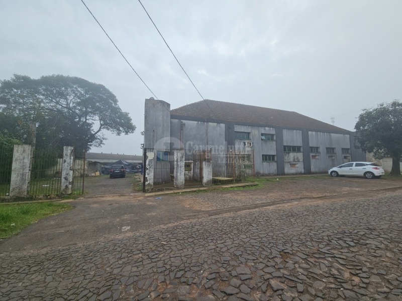 LOTE 027 Prédio de alvenaria com aprox. 1.189,33 m², sito à Rua Pinheiro Machado, nº 1515, esquina c — foto 2