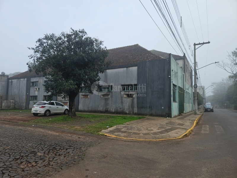 LOTE 027 Prédio de alvenaria com aprox. 1.189,33 m², sito à Rua Pinheiro Machado, nº 1515, esquina c — foto 5