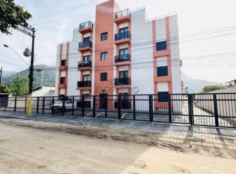 Lote 003 Apartamento com Box Bairro Cavalhada