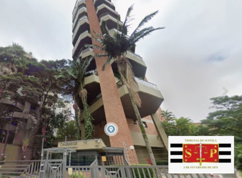 LOTE 001 IMÓVEL: DIREITOS SOBRE O Apartamento 31, localizado no 3º andar do “EDIFICIO CAMBRIDGE GARD