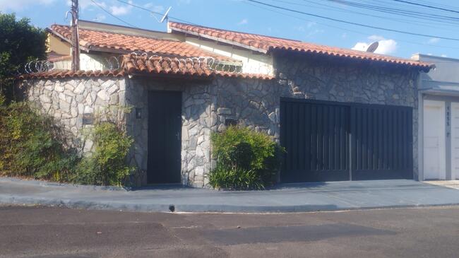 Casa / Terreno De Esquina De 275 M² Na Vila Santa Rita – Franca/SP — foto 2