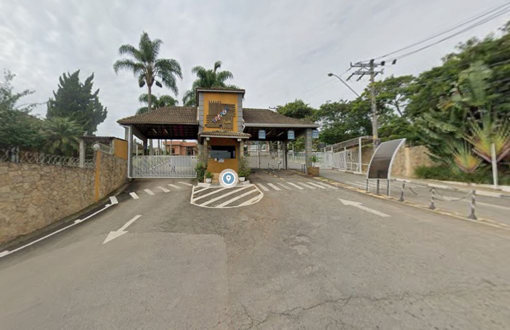 Palmeirópolis - TO. Bairro Setor Central. Casa. Áreas Totais. Terr. 235,05m² e constr. 142,61m²