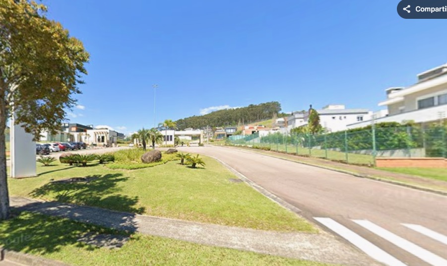 A Fração De 50% Sobre A Unidade Autônoma Residencial 395 Do Condomínio Alphaville Porto Alegre Sul