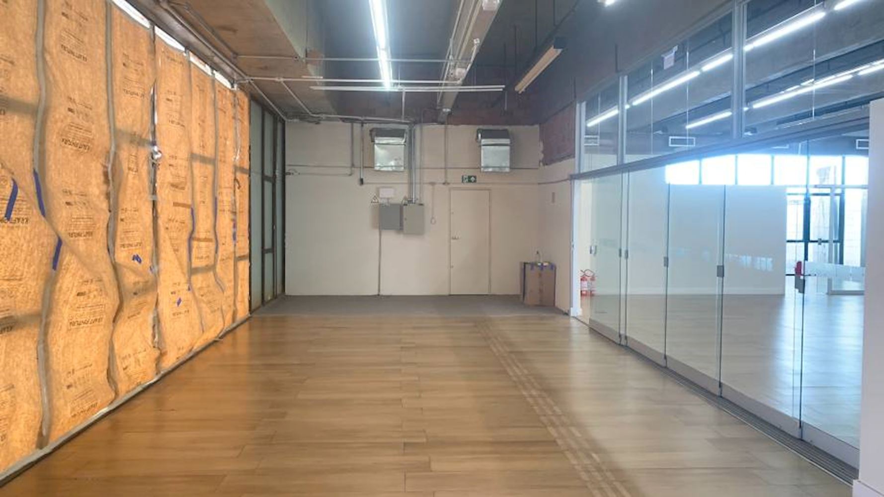 Ex-agência, Padrão, 0 vaga(s) de garagem — foto 5