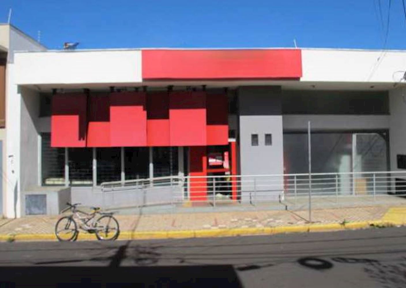 Ex-agência, Padrão, 0 vaga(s) de garagem