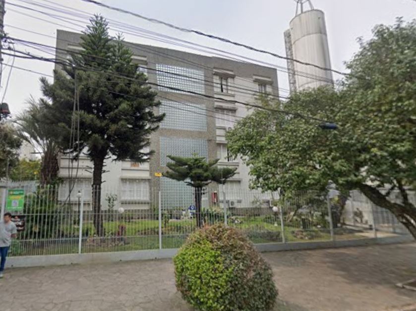 Porto Alegre - RS. Bairro Santa Cecília. Ed. Santa Cecilia. Apto. Área Priv. 63,47m²