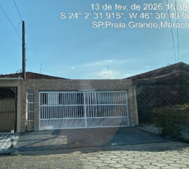 Praia Grande - SP. Bairro Caiçara. Casa. Áreas Totais. Terr. 180,00m² e constr. 124,00m² — foto 2
