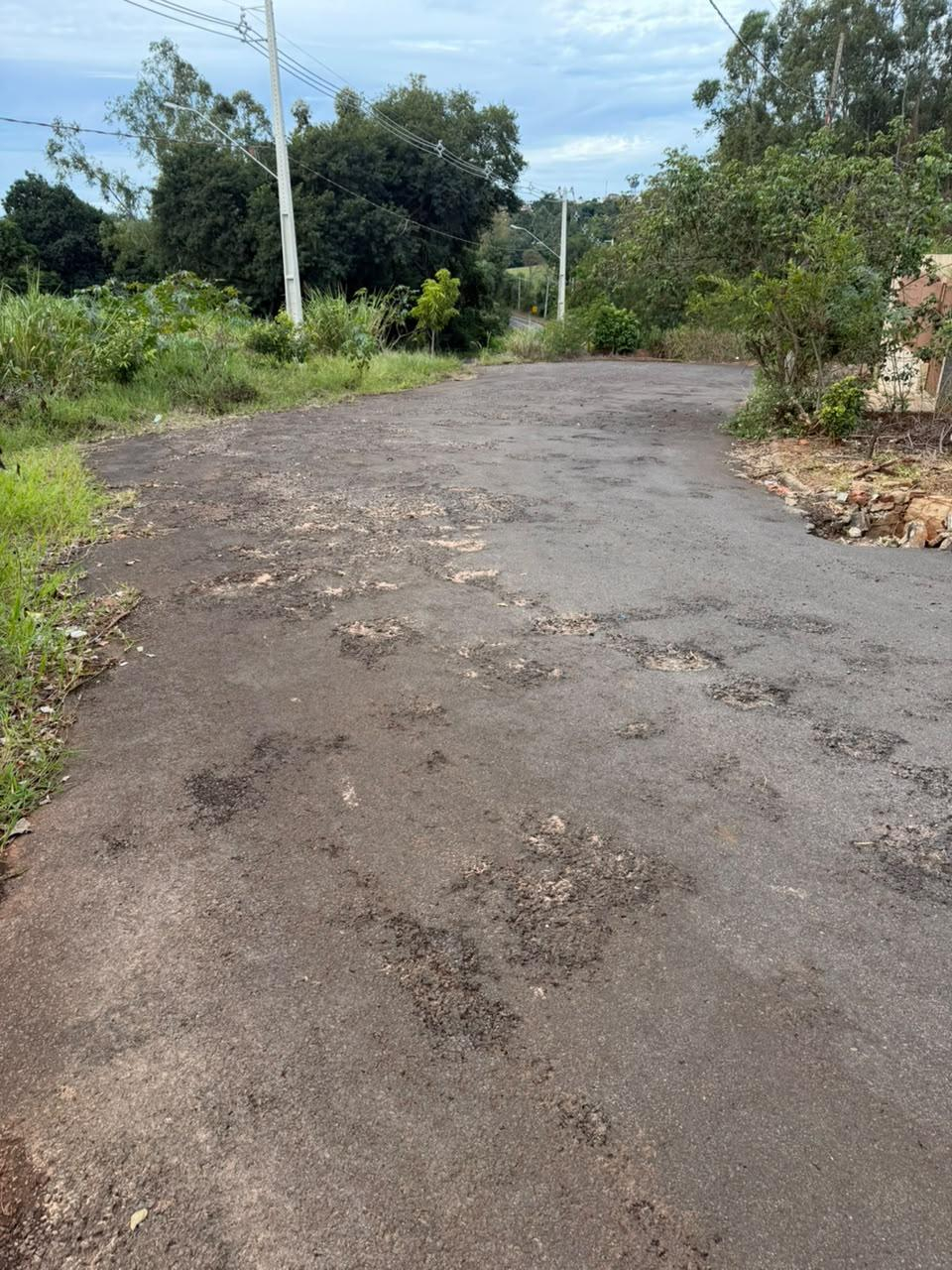 Imóvel urbano constituído pela Data de Terras nº 08, da Quadra nº 01, do Loteamento Jardim Cavalcante, situado no Município de Terra Boa, Estado do Paraná, com área total de 582,53 m². — foto 3