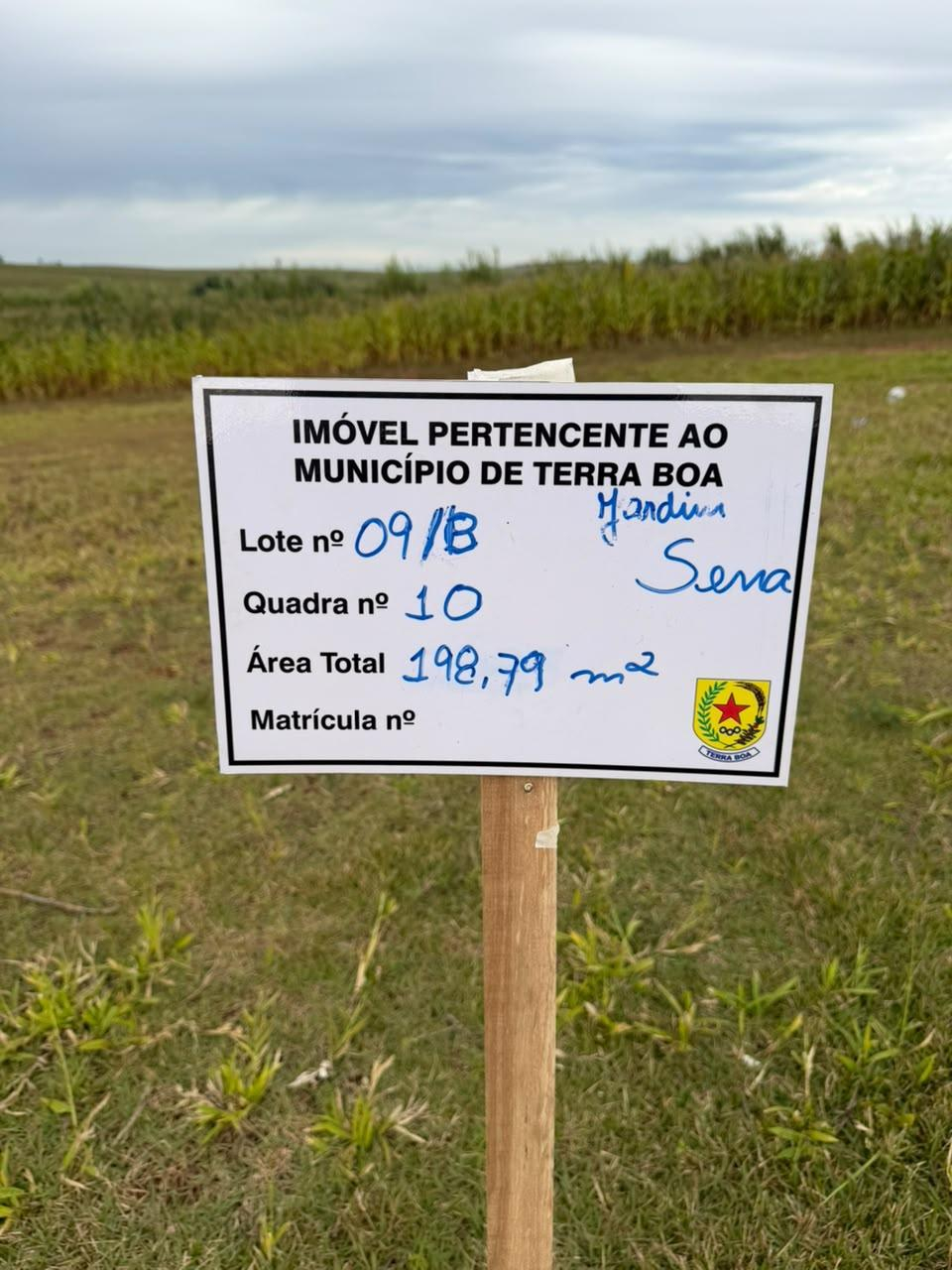 Imóvel urbano constituído pela Data de Terras nº 09/B, da Quadra nº 10, do Loteamento Jardim Sena, situado no Município de Terra Boa, Estado do Paraná, com área total de 198,79 m².