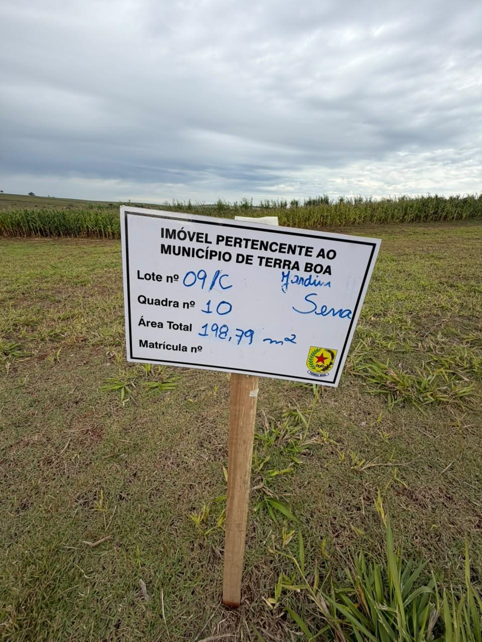Imóvel urbano constituído pela Data de Terras nº 09/C, da Quadra nº 10, do Loteamento Jardim Sena, situado no Município de Terra Boa, Estado do Paraná, com área total de 198,79 m².