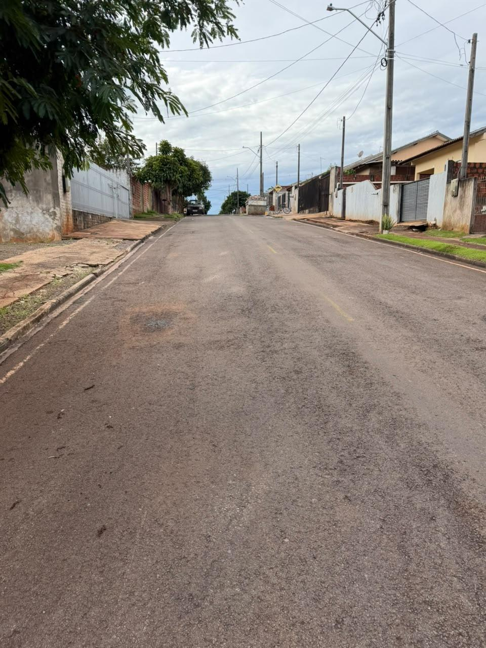 Imóvel urbano constituído pela Data de Terras nº 08/B, da Quadra nº 16, do Loteamento Residencial Pinheiro, situado no Município de Terra Boa, Estado do Paraná, com área total de 140,00 m². — foto 3