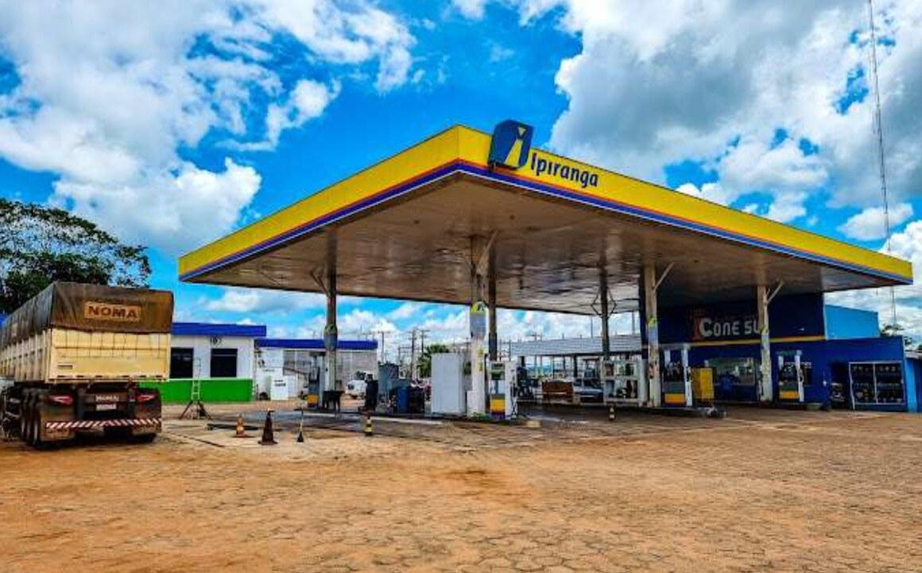 Imóvel Comercial Posto de Gasolina | A.t. 3.900,75m² | Cerejeiras RO