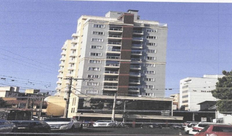 2 Salas, 2 aptos e um terreno no Centro. — foto 5