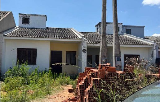 Imóvel: Um Terreno, Situado Nesta Cidade, No Bairro Arroio Da Manteiga, Loteamento Jardim Vila Verde, Composto Do Lote 16 Da Quadra 3111, Quarteirão Formado Pelas Ruas: 4, 13, 5 E Avenida 1, Com Área
