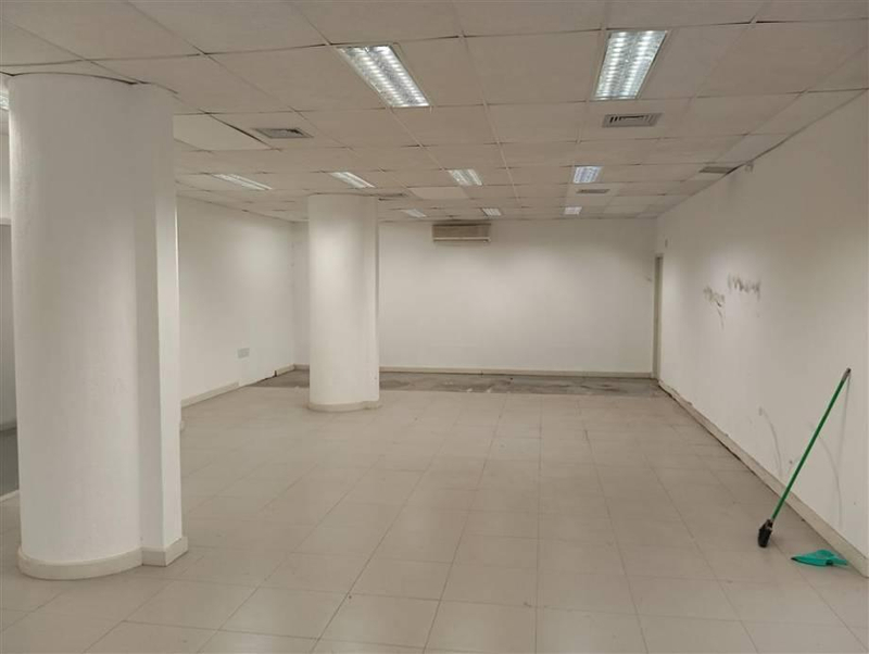 Imóvel Comercial 1638m² | DESOCUPADO | Pelotas-RS | Ed. Sulbanco | Centro | Oportunidade - Próx. ao Mercado Central e à Av. Bento Gonçalves - 52% de desconto!