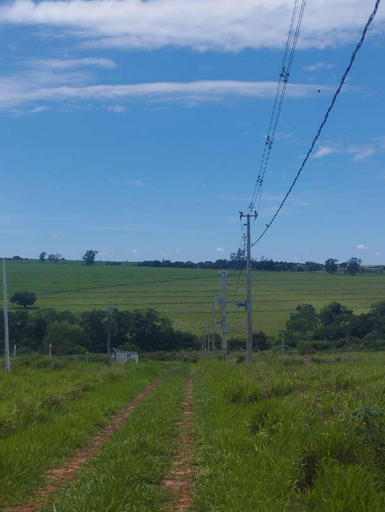 Lote nº. 80, do Condomínio de Chácaras Rio Cayatri, situada no Município de Lobato/PR — foto 4