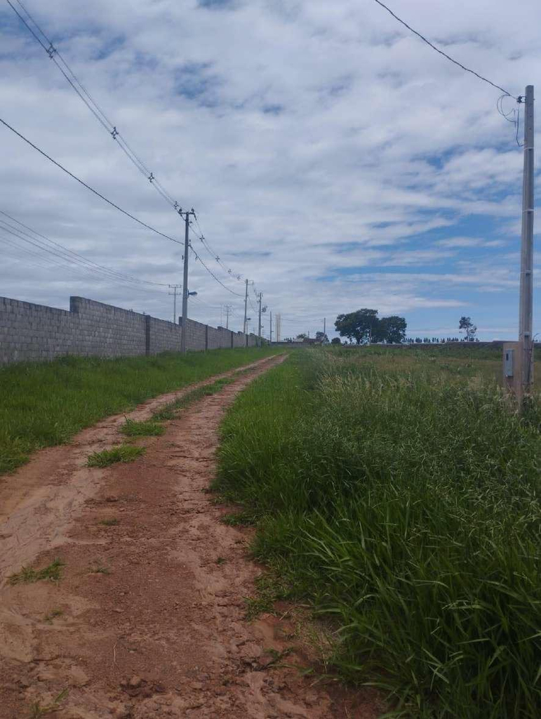 Lote nº. 80, do Condomínio de Chácaras Rio Cayatri, situada no Município de Lobato/PR — foto 5
