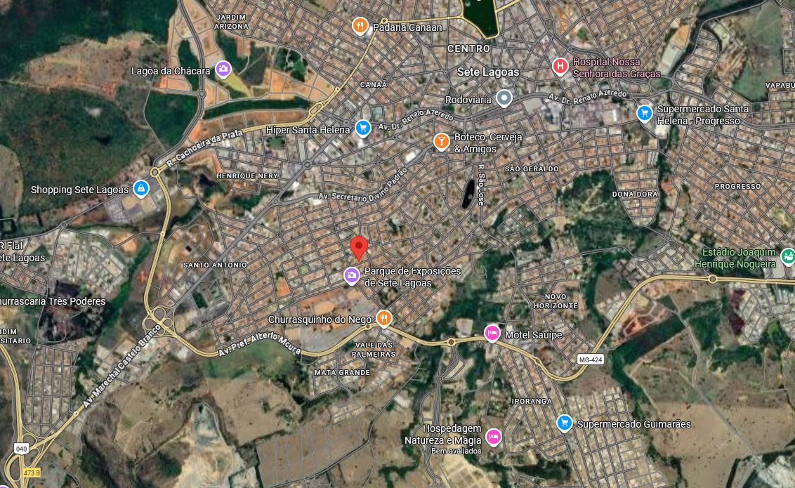 Sete Lagoas - MG. Bairro São Cristóvão. Casa. Áreas Totais. Terr. 432,00m² e constr. 244,51m² — foto 5