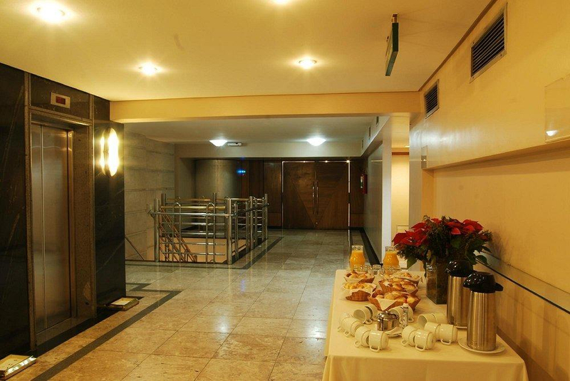 Prédio Comercial de 21 Pavimentos — foto 3