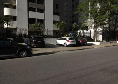 Apartamento no Bairro Cidade Monções, CONDOMINIO CENTRAL PARK, área total de 159,50m²
