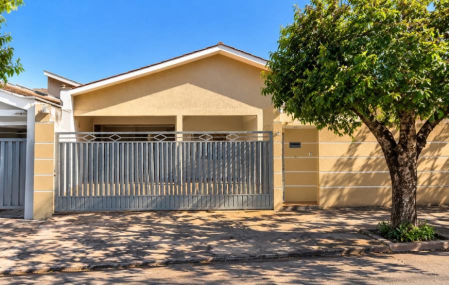 Andradina (SP) | Casa com 298,08m² | Jardim das Aguas