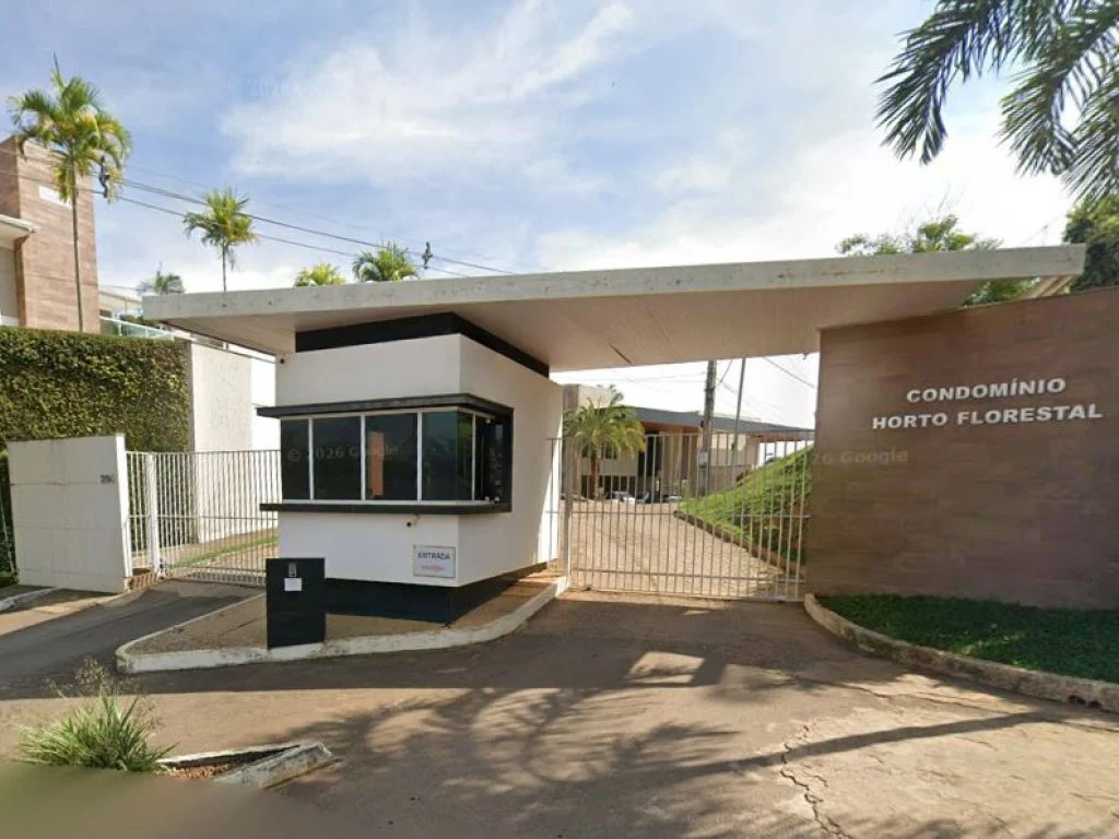 Terreno em Condomínio 1.200 m² - Horto Florestal - Cataguases - MG
