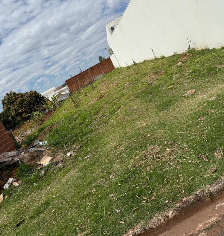 Terreno sem benfeitorias localizado na Rua da Agricultor, nº 450, Residencial Nova Itália, Cianorte/PR — foto 2