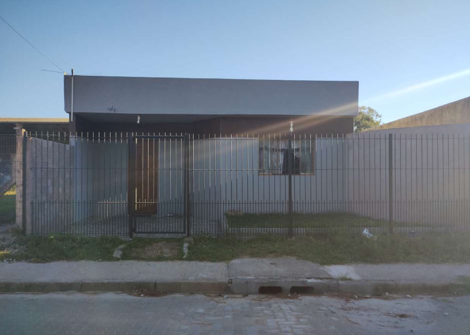(rio Grande/RS) Uma Casa No Bairro Vila Santa Rosa