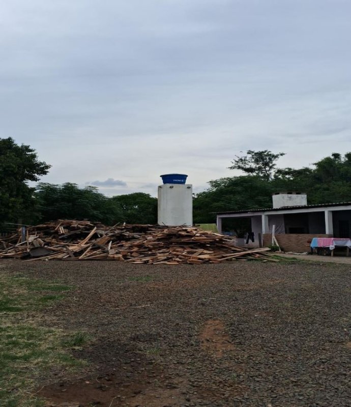 (são Borja/RS) Um Terreno De 826,00m², C/ Diversas Benfeitorias, No Bairro Passo — foto 4