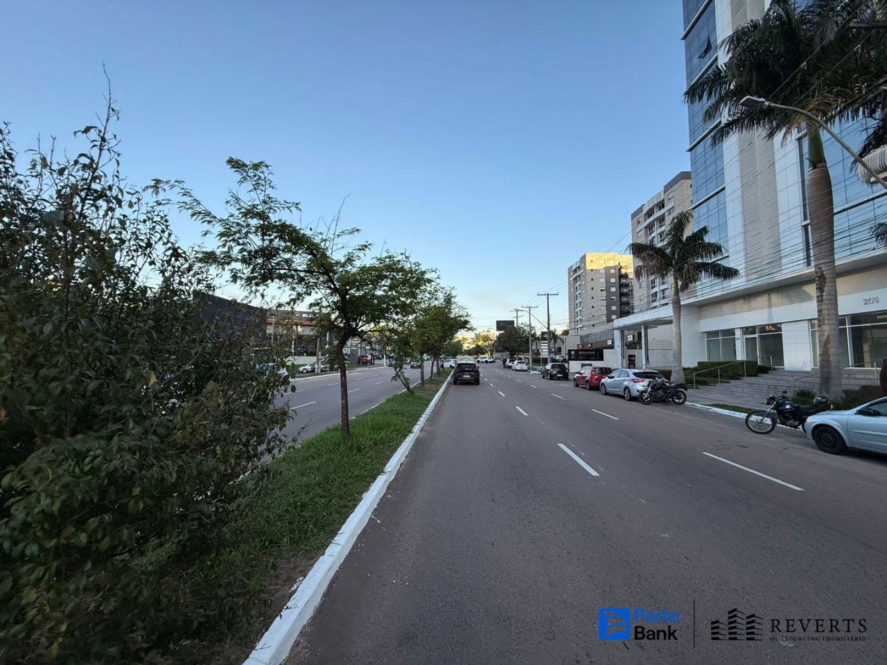 Porto Alegre - RS. Bairro Vila Jardim. Box de Garagem. Cond. Hom Nilo. Área priv. 10,58m² — foto 3