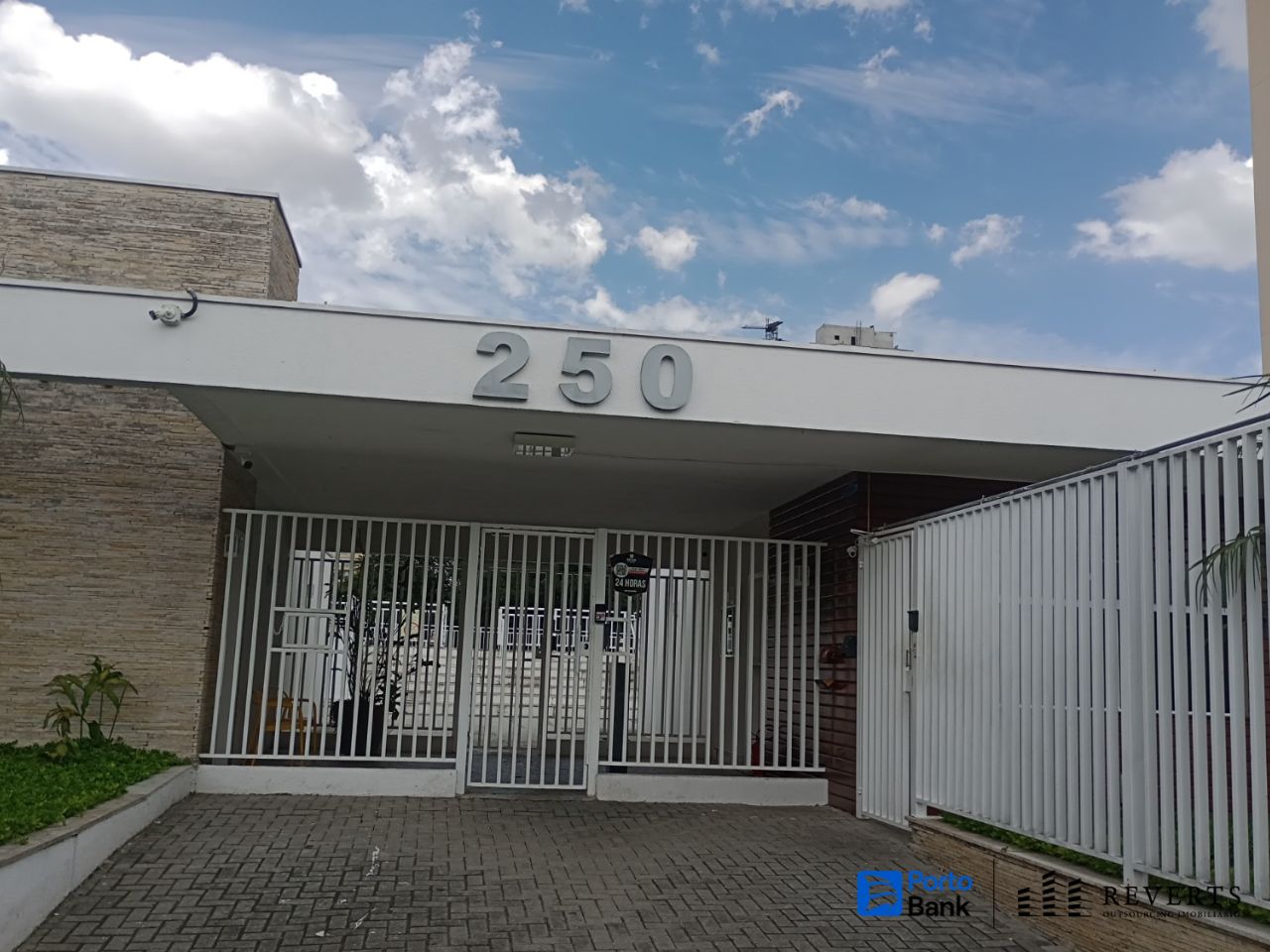 Taubaté - SP. Bairro Da Independência. Cond. Res. Vie Nouvelle. Apto. Área priv. 90,54m²