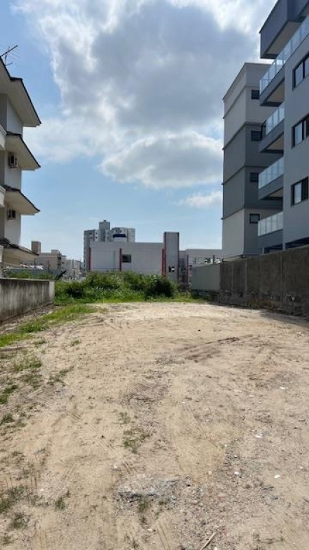 LOTE 003 Imóvel