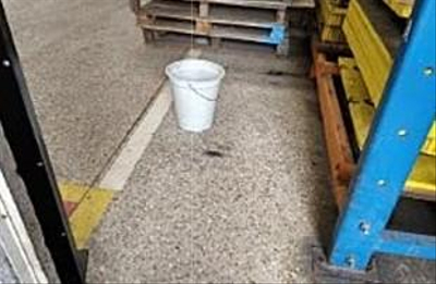 Imóvel industrial (lote de terreno urbano de esquina, com 2.413,72m², e galpões industriais não averbados), no Jardim Itália, em São José dos Pinhais/PR — foto 2
