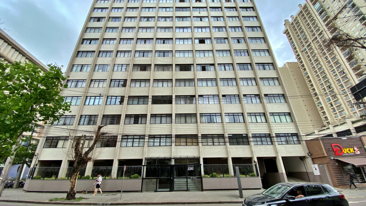 50% do Apartamento com Vaga de Garagem no Condomínio Edifício Itamaraty, Centro