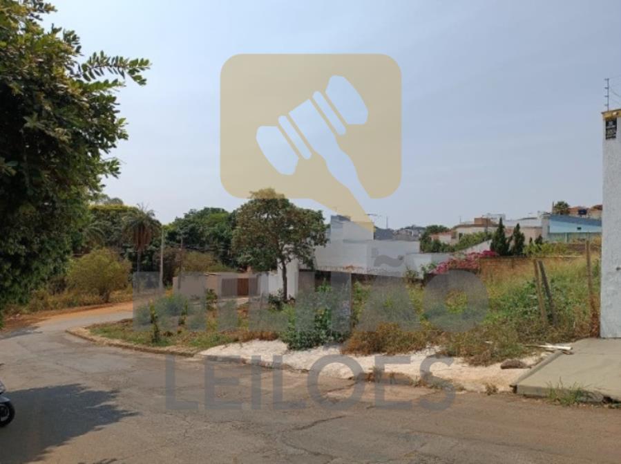 Lote de 360m² em Patos de Minas Leilão Judicial - Lote de 360m² em Patos de Minas — foto 2