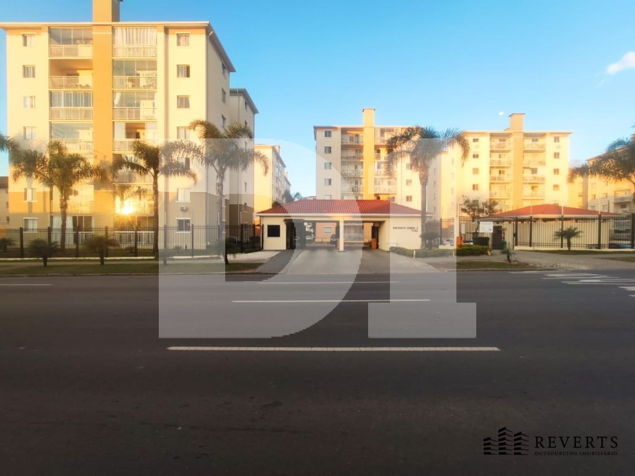 Capão Raso - Curitiba/PR - Apartamento - 70,3800 m² - 1 vaga