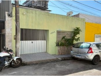 Leilão extrajudicial de Casa em Natal/RN - Tirol