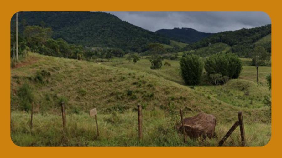 Terreno Rural Situado em Alto Laranjal, Paulo Lopes/sc. com Área de 1.010.000,00m². Cadastrado no Incra Sob o N° 806.064.002.550-8. __