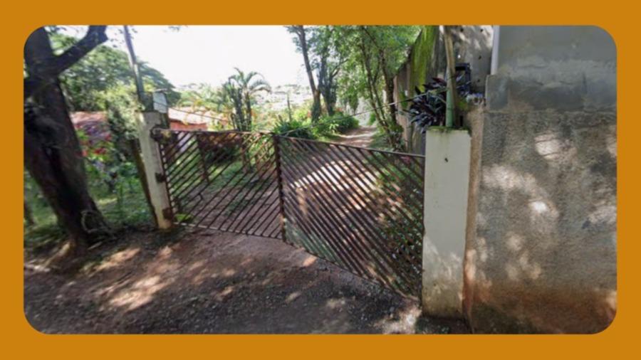 Um Sítio, na Rua da Reserva Nº 29 (Antigo 320), Jaqueline, Belo Horizonte/mg. Contendo Casa Principal, Casa de Caseiro, Galpão e Piscina, Bastante Arborizado. __