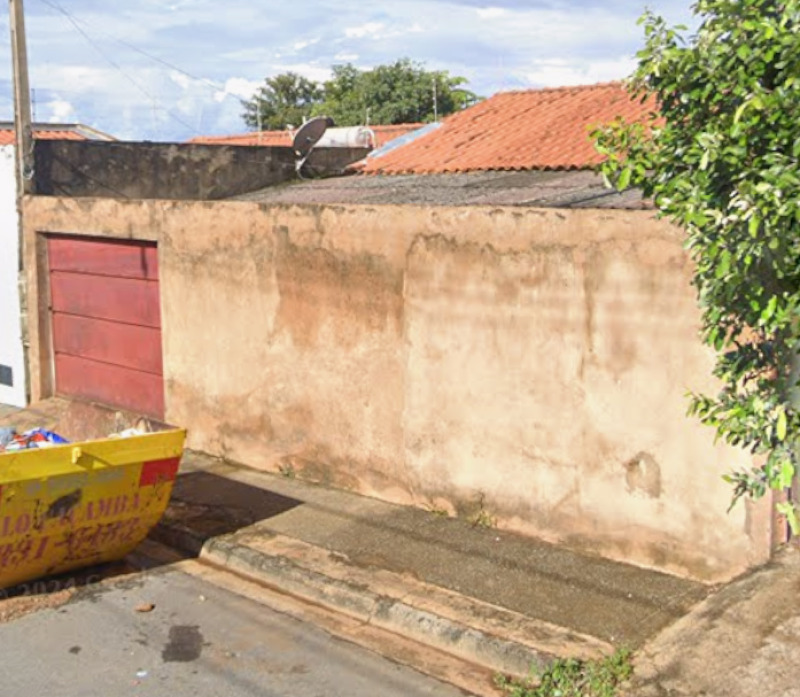 Lote 001 Imóvel Residencial no Bairro Enéas Ferreira de Aguiar em Patrocínio/MG — foto 2