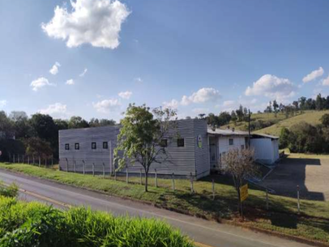 Consiste em Dez Mil Metros Quadrados (10.000,00 M2) Equivalentes a 1,00 Ha, de Terrenos, Situados no Perimetro Urbano da — foto 5