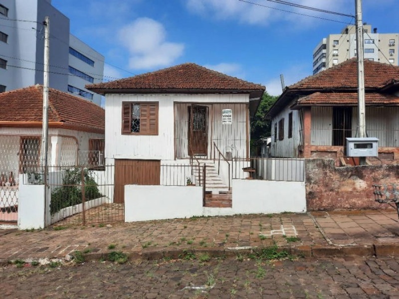 LOTE 001 Imóvel