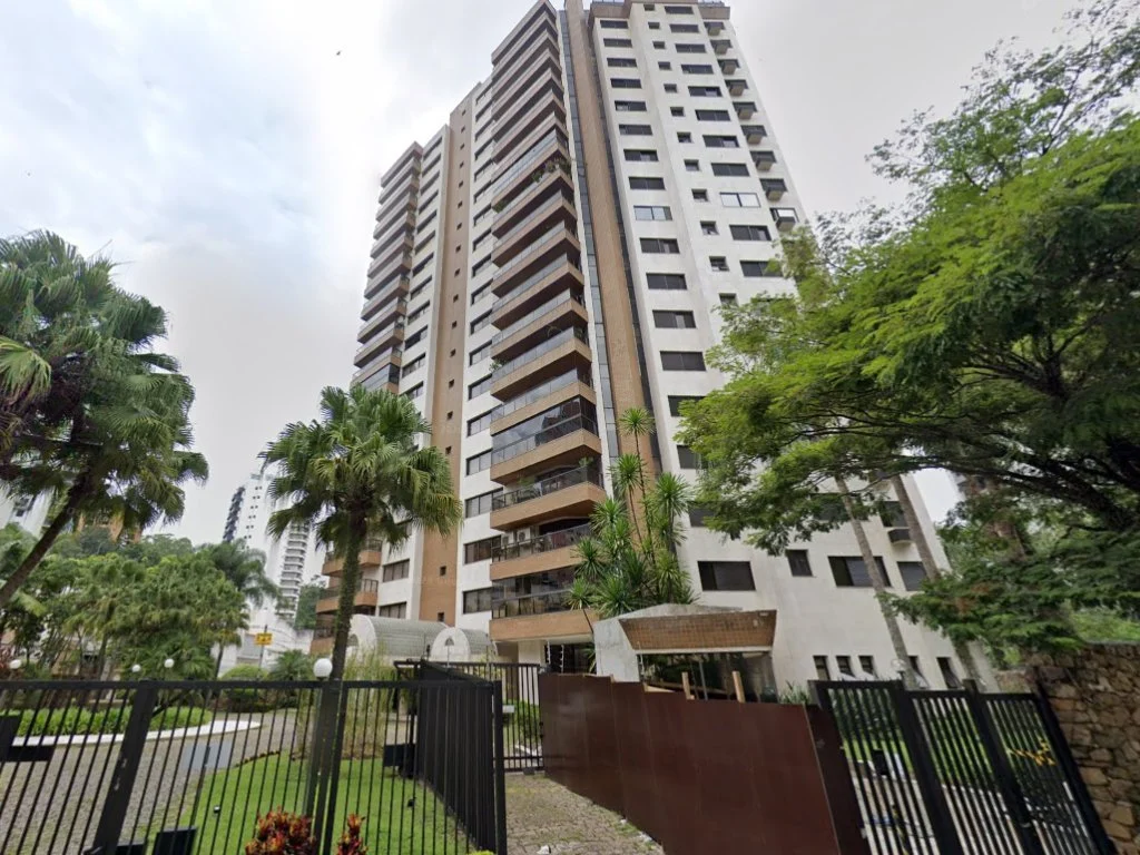 Apartamento 238 m² (03 Vagas) - Vila Andrade - São Paulo - SP — foto 3