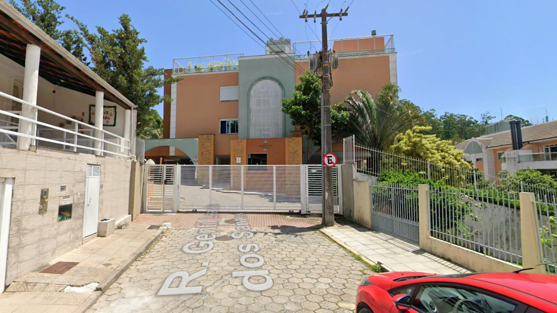 Apartamento no "Edson Gaidzinski Residence" em Carvoeira - Florianópolis/SC — foto 3
