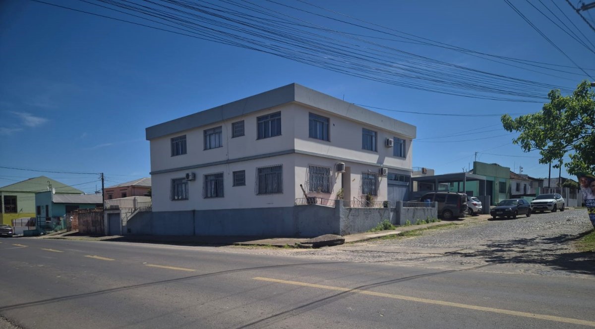 Um Terreno Com Área De 554m², De Frente Para A Rua Barão Do Rio Branco, Cidade De Rosário Do Sul/RS. Inscrito Sob A Matrícula Nº 3.340 Do Cri De Rosário Do Sul/RS