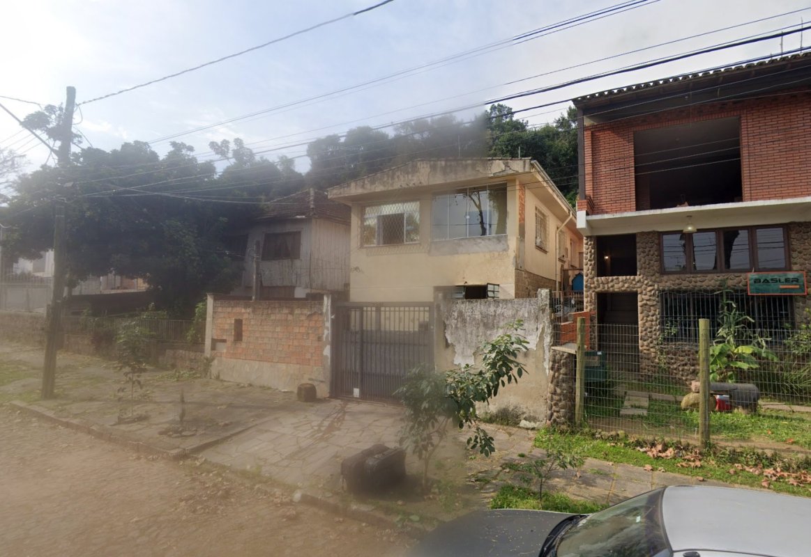 Casa De Alvenaria Em Porto Alegre/RS — foto 2