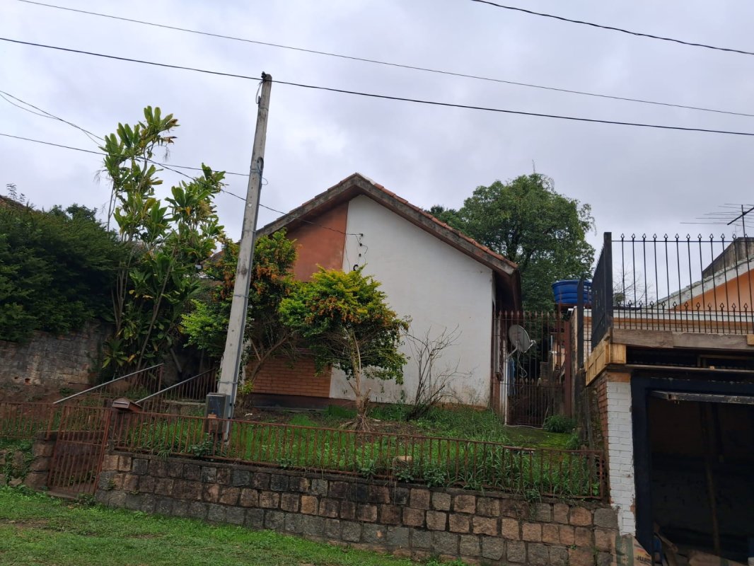 Casa De Alvenaria Em Porto Alegre/RS — foto 3