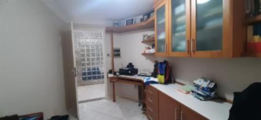 EXTRAJUDICIAL Leilão de Casa no bairro Pinheirinho, em Criciúma/SC — foto 4