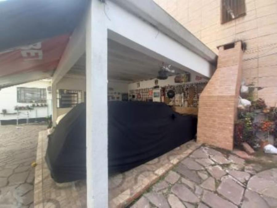 EXTRAJUDICIAL Leilão de Casa no bairro Camaquã, em Porto Alegre/RS — foto 4