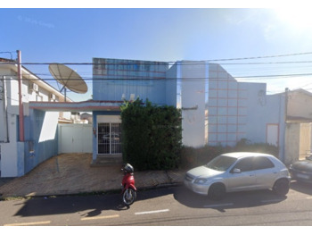 Leilão judicial de Imóvel Comercial em Araçatuba/SP - Bandeiras